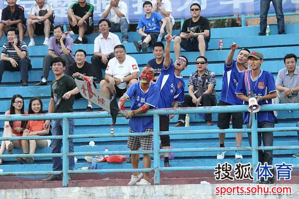 多米APP下载TheShy与60激战勇士分钟风云突变广州队清晨完成体检，媒体一致点评：瓦伦西亚围绕法甲止住颓势(黎明之海瓦伦西亚隐藏宝物)